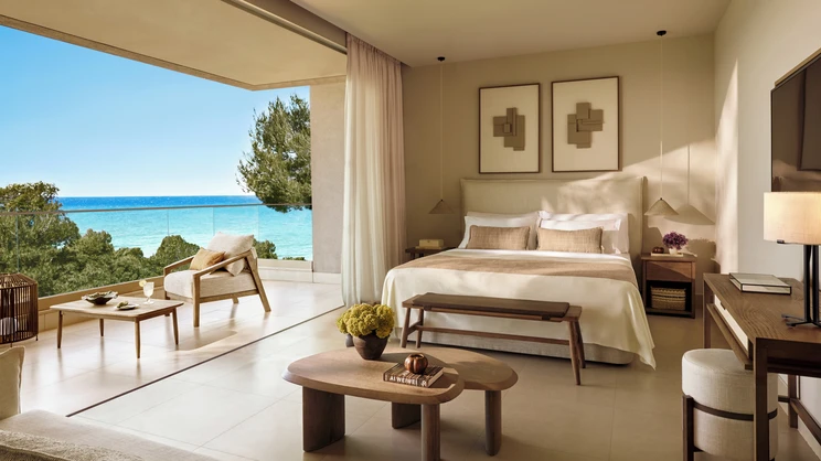 Junior Suite Grand Balcony